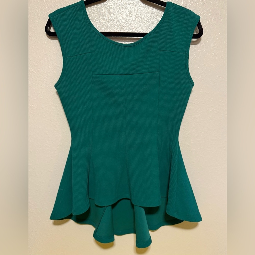 Estam Green Peplum Sleeveless Top | Flared Waist Tank | Chic Casual Blouse | L - Picture 5 of 5